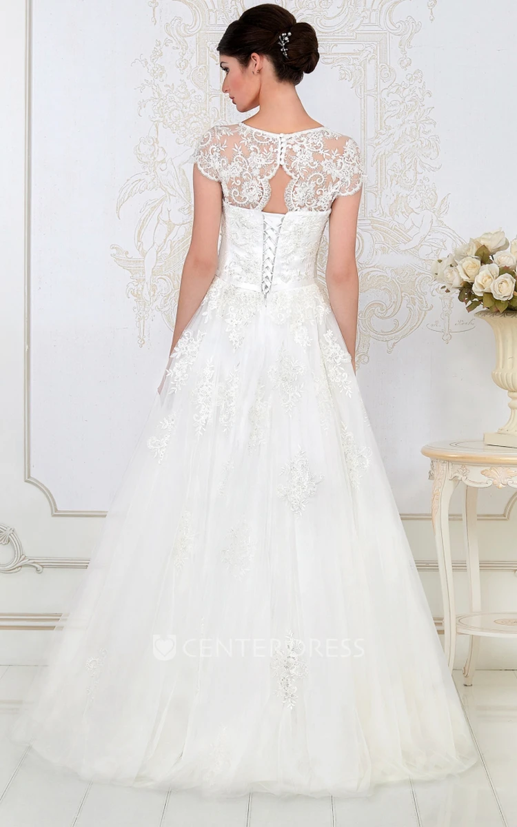 A-Line Long Scoop-Neck Short-Sleeve Appliqued Tulle&Lace Wedding Dress