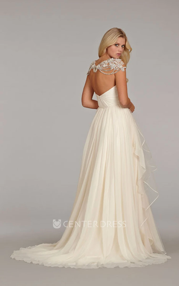 Captivating Sweetheart Neckline Ruched Bodice Long Gown With Cascading Ruffle