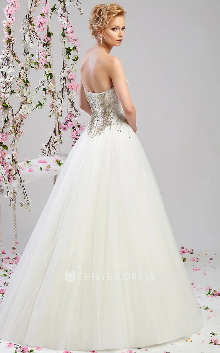 A-Line Sweetheart Long Beaded Sleeveless Tulle Wedding Dress