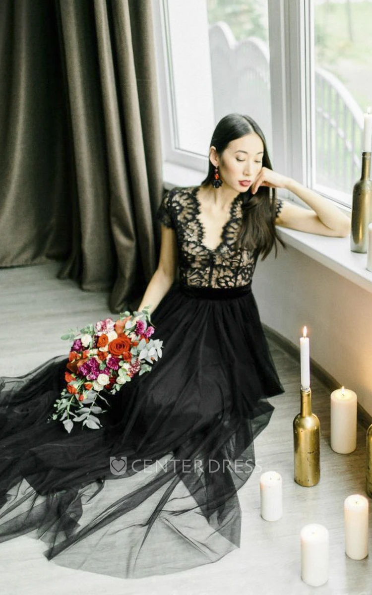 Black V-neck Sexy Tulle Wedding Dress With Lace And Cap Sleeve