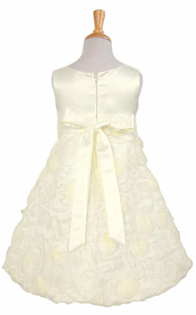 Tea-Length Sleeveless Bowed Satin Flower Girl Dress