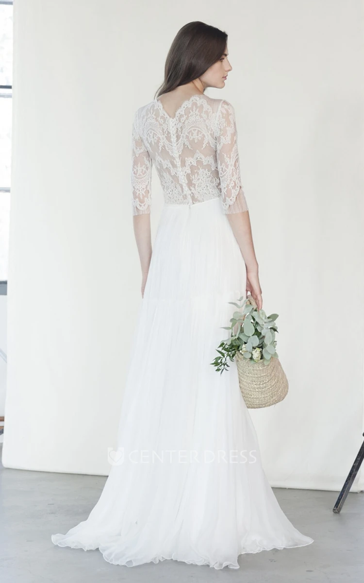 A Line Scalloped Neckline Lace and Tulle Wedding Dress