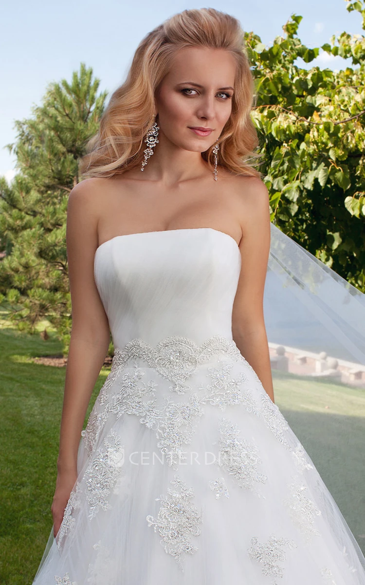 A-Line Pleated Strapless Floor-Length Tulle Wedding Dress With Appliques And Corset Back