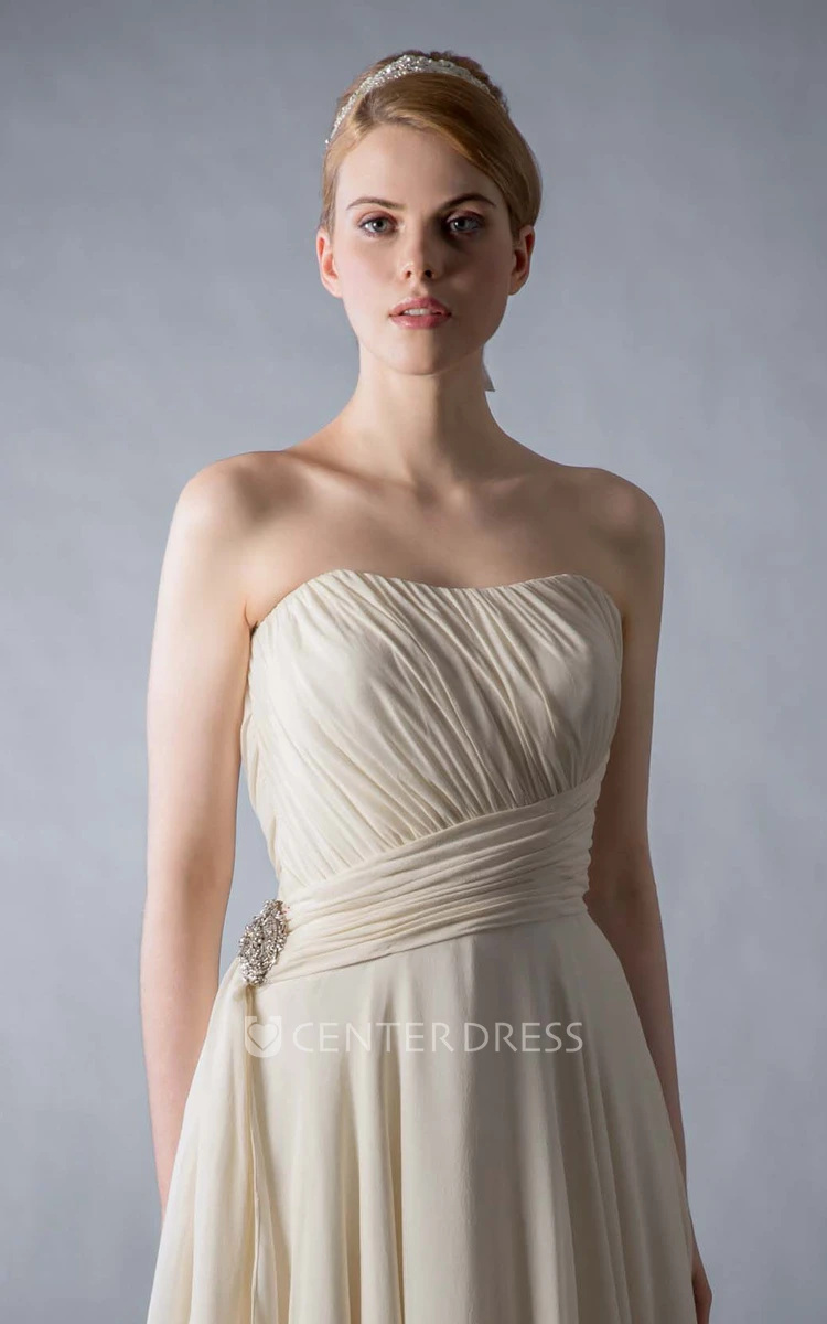 Floor-Length Strapless Ruched Broach Chiffon Wedding Dress With Brush Train