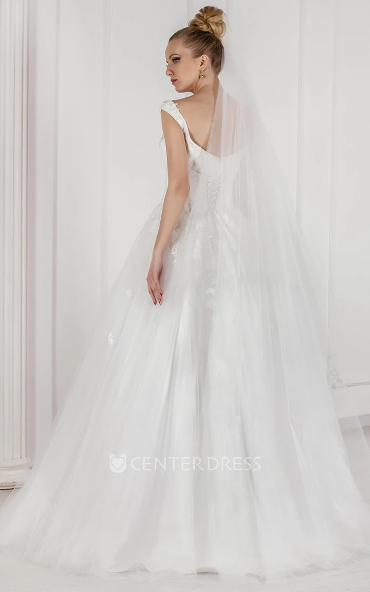 Ball-Gown Appliqued Floor-Length Sleeveless Tulle Wedding Dress With Pleats And Beading