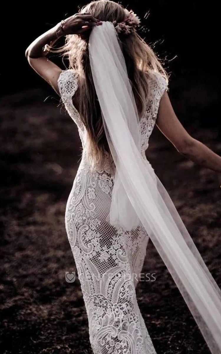 Embroidery Flower Bohemian Lace Mermaid Wedding Dress with Court Train Vintage Floral V-Neck Low Back Country Bridal Gown