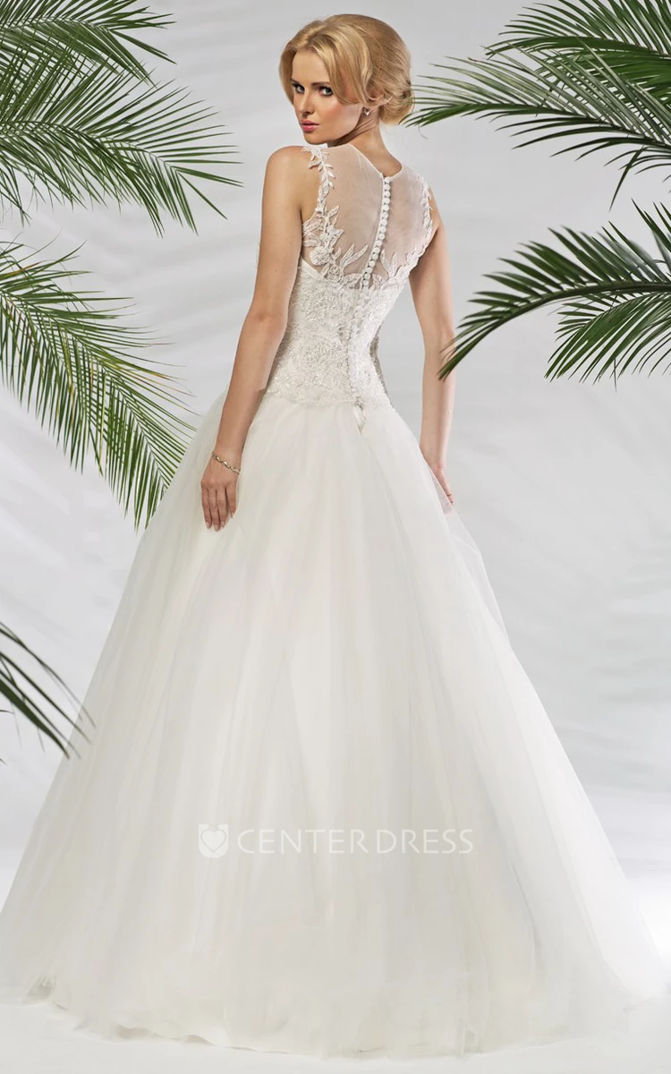 Ball Gown Maxi Sleeveless Scoop-Neck Appliqued Tulle Wedding Dress With Beading
