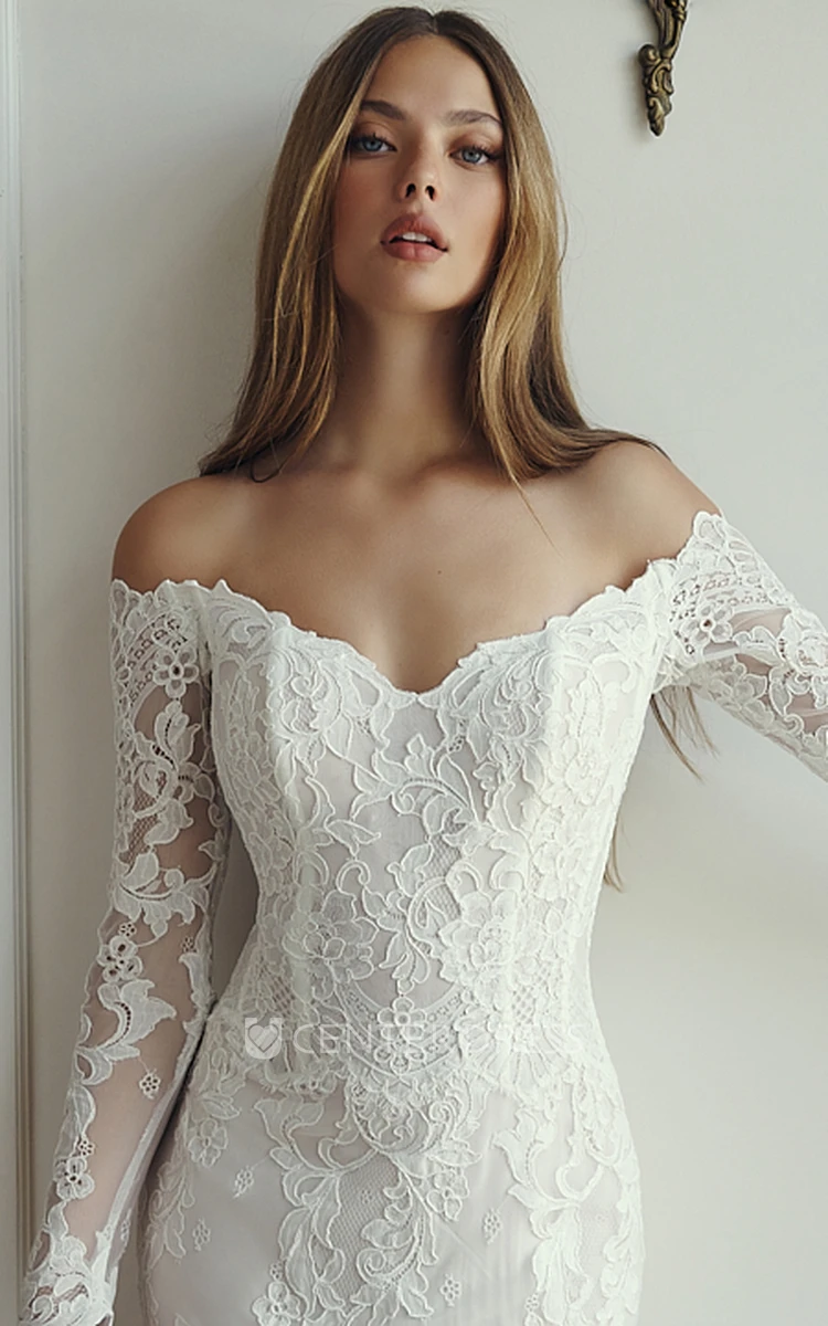 Vintage Mermaid Lace Off-the-shoulder Wedding Dress with Appliques
