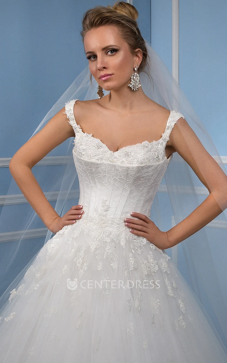 Ball-Gown V-Neck Appliqued Floor-Length Sleeveless Tulle Wedding Dress With Low-V Back