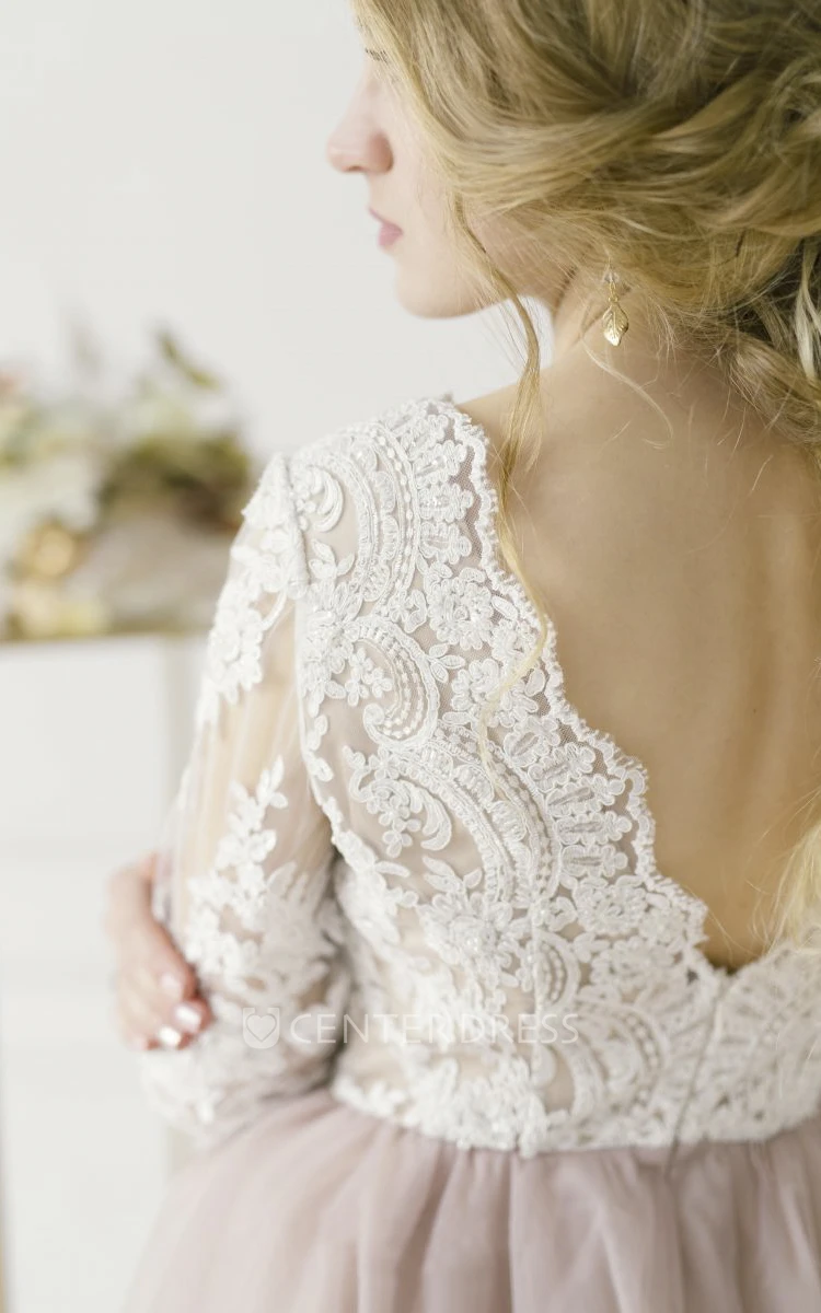 Adorable Tulle Wedding Dress With 3/4 Sleeve And Lace V-neck 