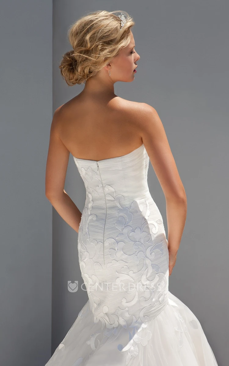 Mermaid Sweetheart Floor-Length Sleeveless Ruched Tulle Wedding Dress