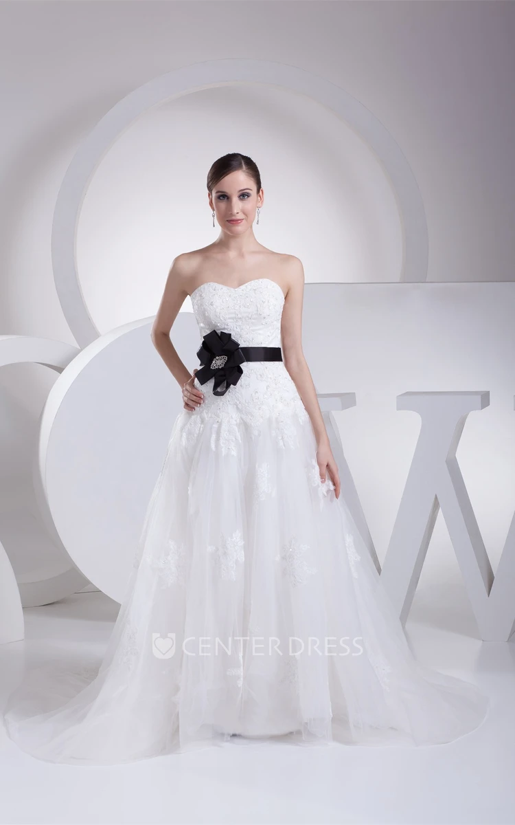 Sweetheart Lace Tulle A-Line Wedding Gown with Appliques and Beaded Bow