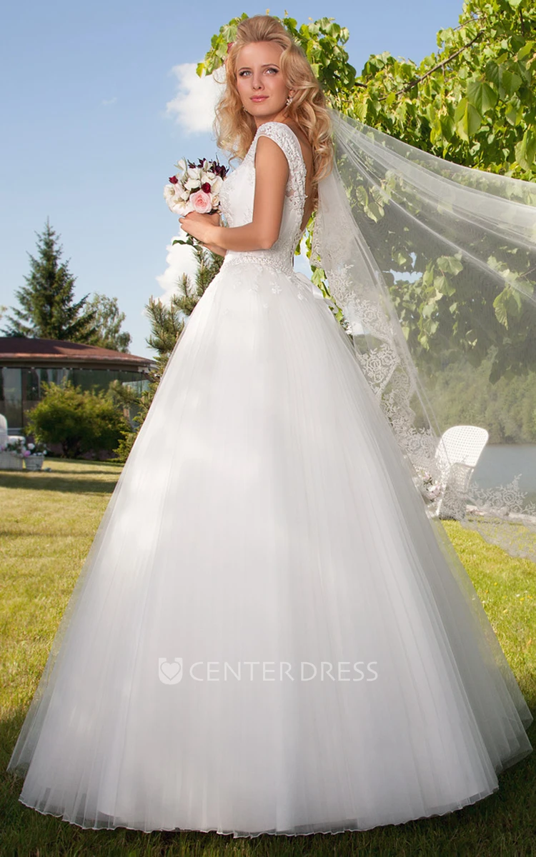 Sweetheart Maxi Appliqued Tulle Wedding Dress With Waist Jewellery And Corset Back