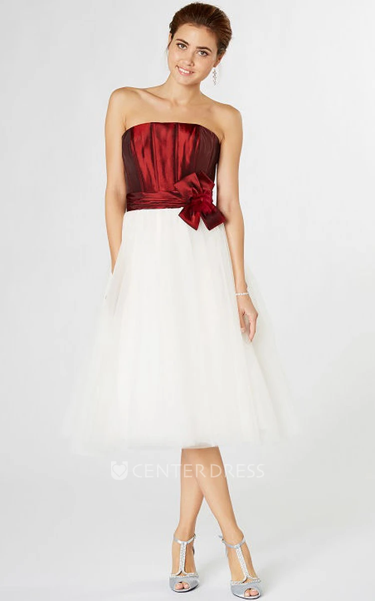 Tea-Length Strapless Ruched Tulle Bridesmaid Dress With Flower And Lace-Up Back