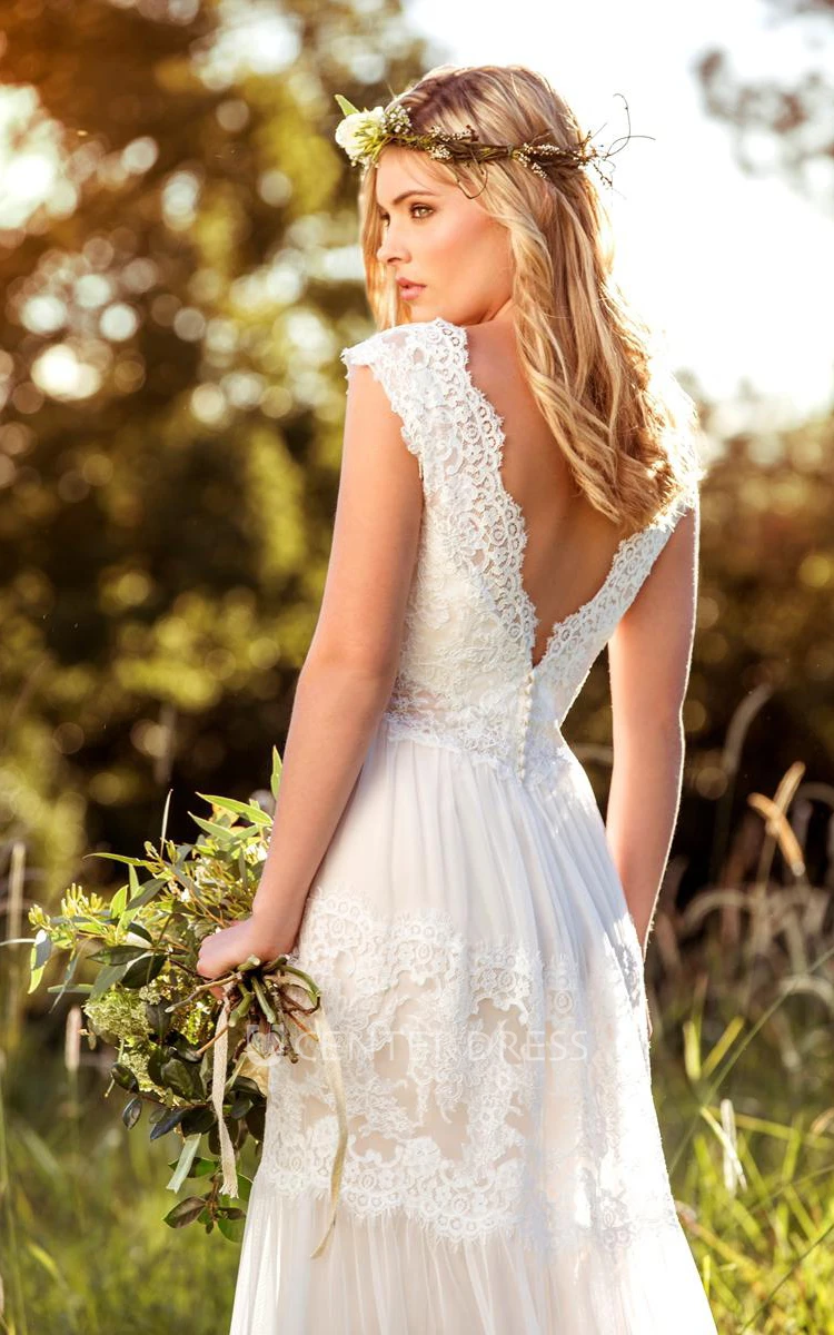 V-Neck Long Cap-Sleeve Appliqued Lace&Tulle Wedding Dress