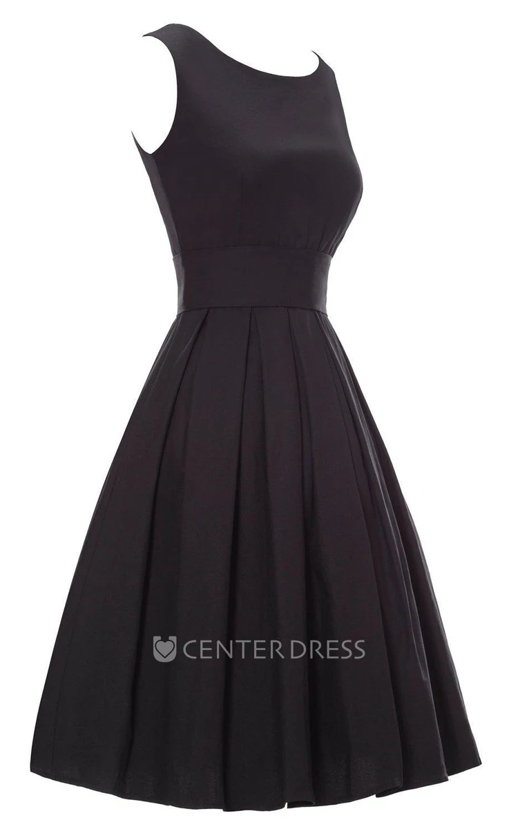 Sleeveless A-line Knee-length Dress With Pleats