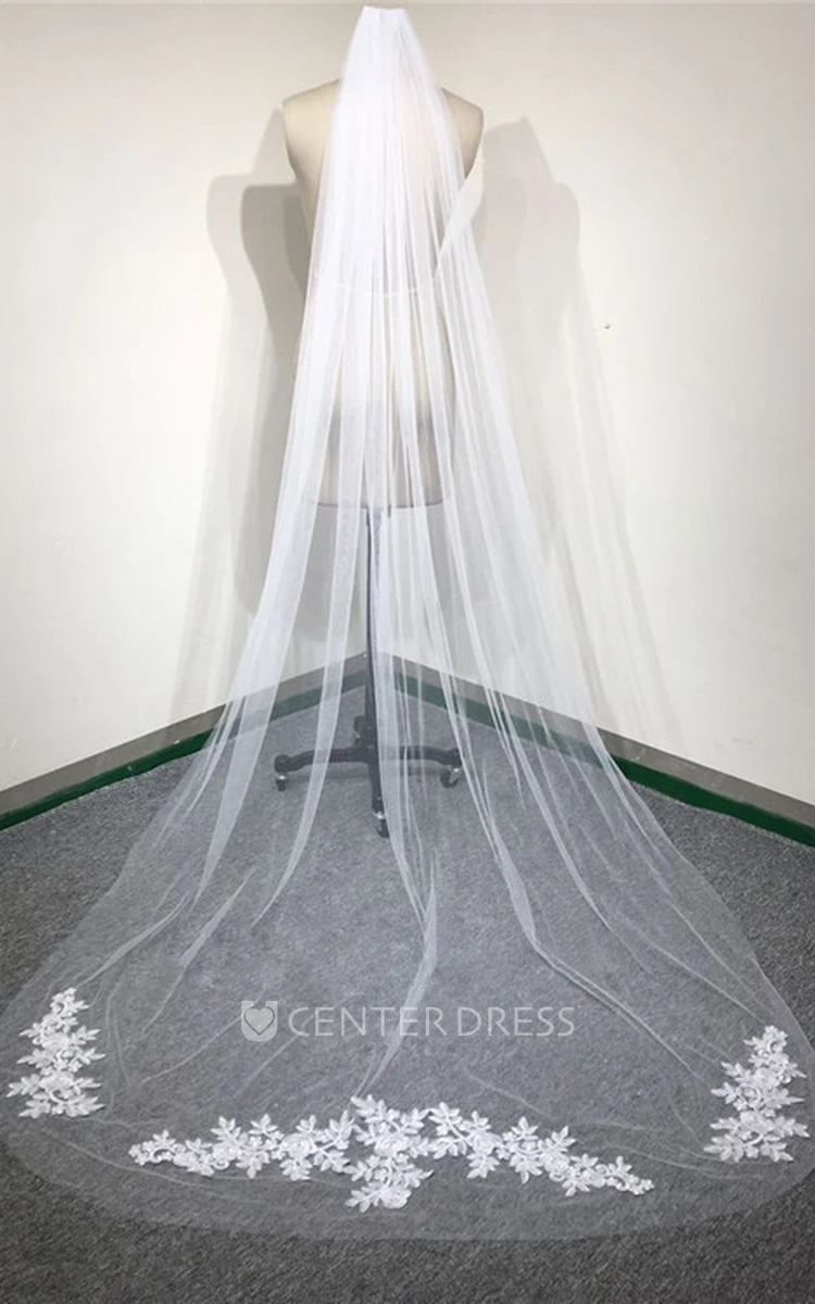 Long Lace Appliques Bride Veil with Hair Comb