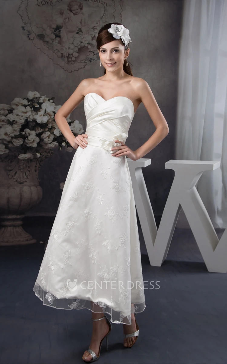 Tea-Length Sweetheart Criss-Cross Satin Lace Dress with Ruching and Flower