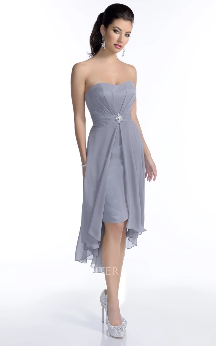 High-Low Strapless Chiffon Bridesmaid Dress With Brooch And Ruching