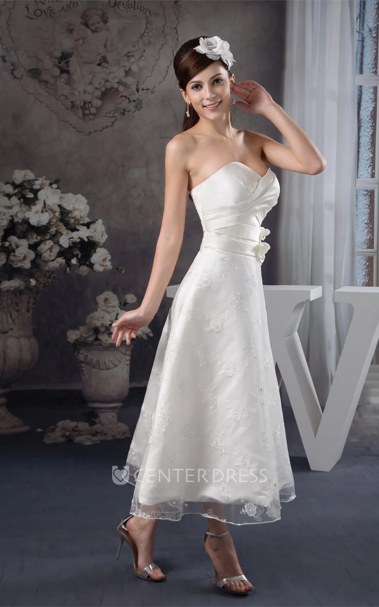 Tea-Length Sweetheart Criss-Cross Satin Lace Dress with Ruching and Flower