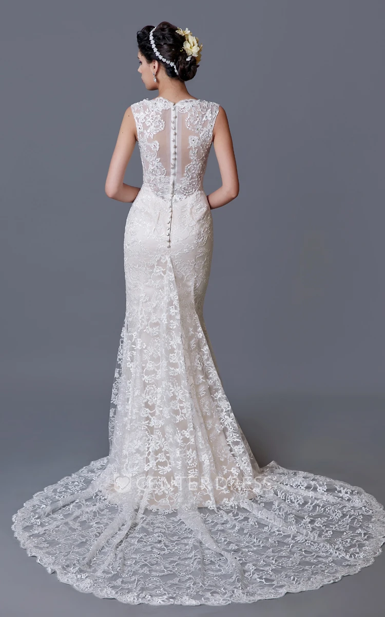 Charming Sleeveless Scalloped V Neckline Mermaid Lace Wedding Dress