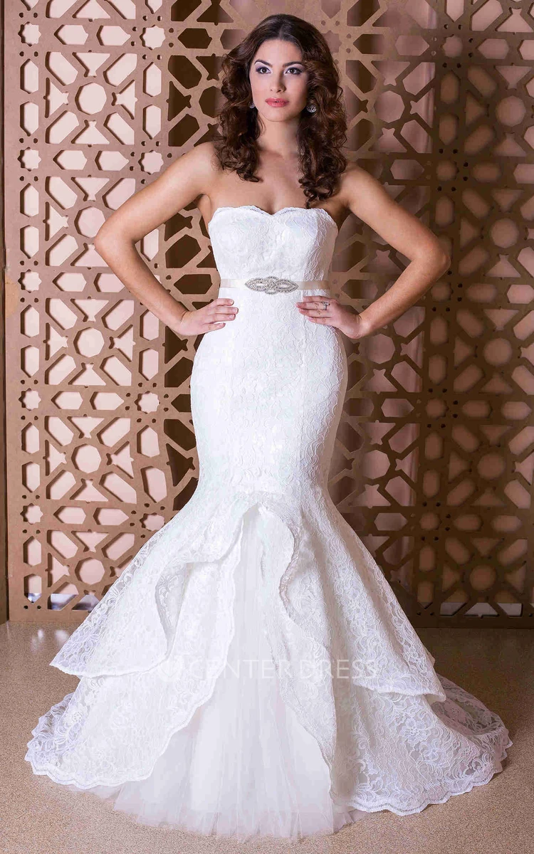 Mermaid Strapless Floor-Length Tiered Sleeveless Lace&Tulle Wedding Dress With Waist Jewellery